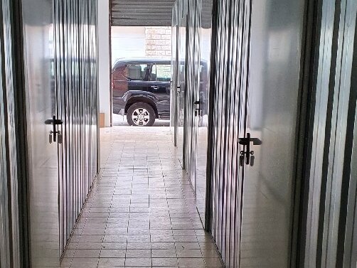 trasteros con descarga interior